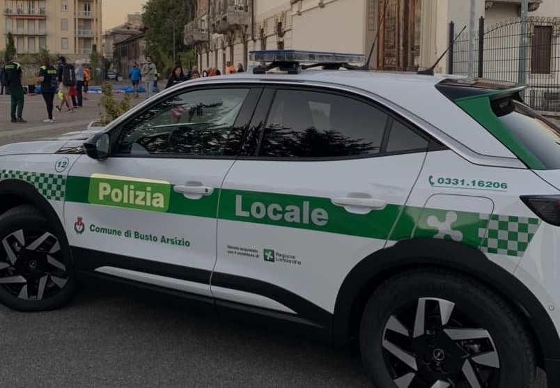 https://www.varesenoi.it/fileadmin/archivio/varesenoi/2025/01/bustoPolizia_localeImmagineallegata-1.jpg