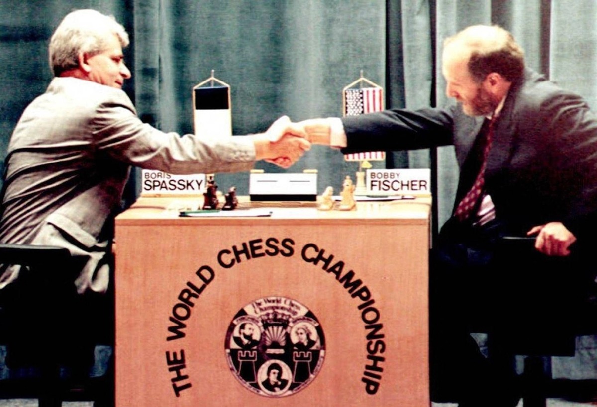 https://www.varesenoi.it/fileadmin/archivio/varesenoi/2025/02/spassky_fischer_scacchi_afp.jpeg