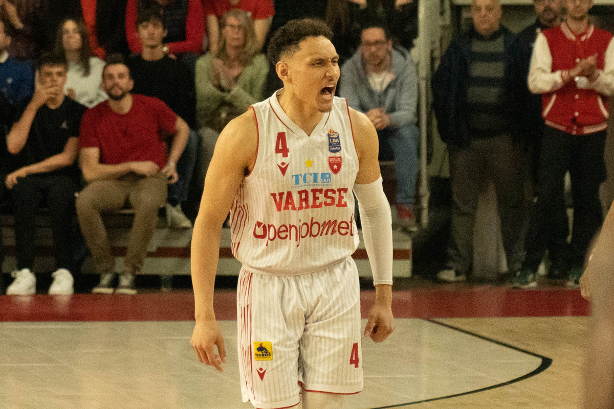 “Varese basketball secures victory with Colbey Ross as MVP”