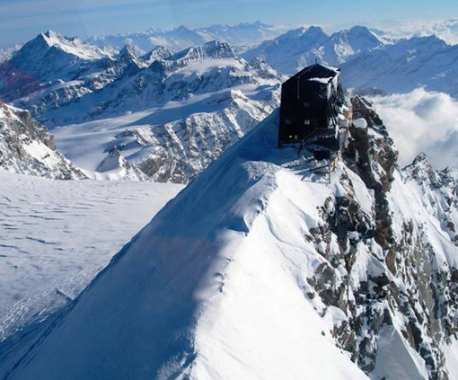 Alagna, Elicottero Precipita Sul Monte Rosa - Varesenoi.it