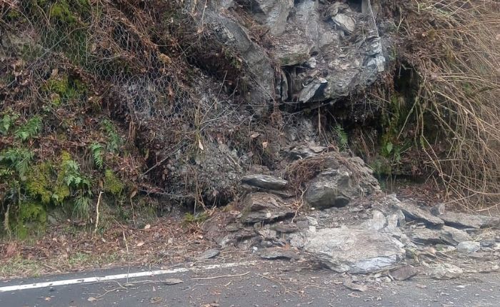 Smottamento Sulla Statale Tra Luino E Cremenaga Disagi Al Traffico Varesenoi It