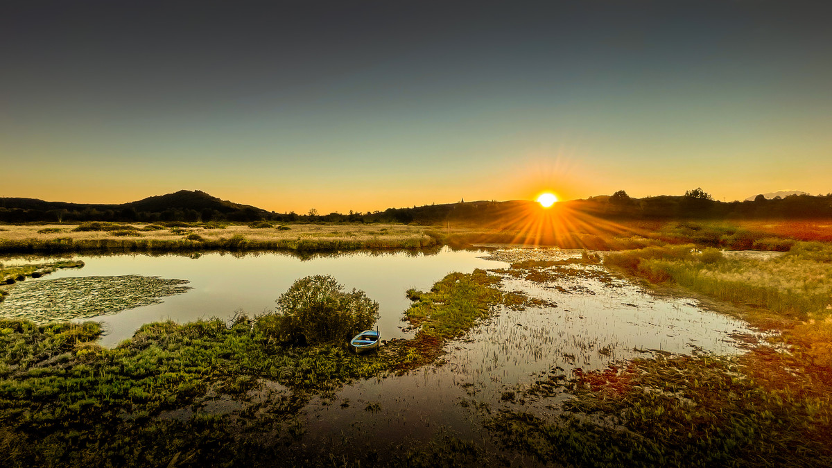 https://www.varesenoi.it/fileadmin/archivio/varesenoi/varese/PaludeBrabbiapaesaggioaltramonto.jpg