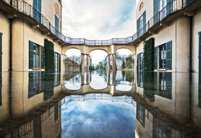 Villa e Collezione Panza a Varese. Nella foto sotto il maestro Giuliano Carella