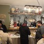 Festa ieri sera per i due anni di riapertura della San Gennaro, pizzeria in via Robbioni