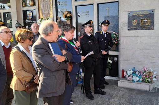 Castellanza onora i caduti e ricorda i suoi sindaci: «Grazie a chi ha servito la città»