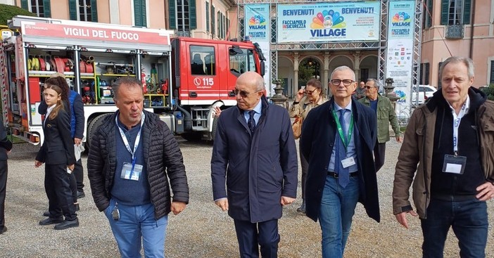 Villaggio della Sicurezza: ieri la visita del Prefetto Salvatore Pasquariello