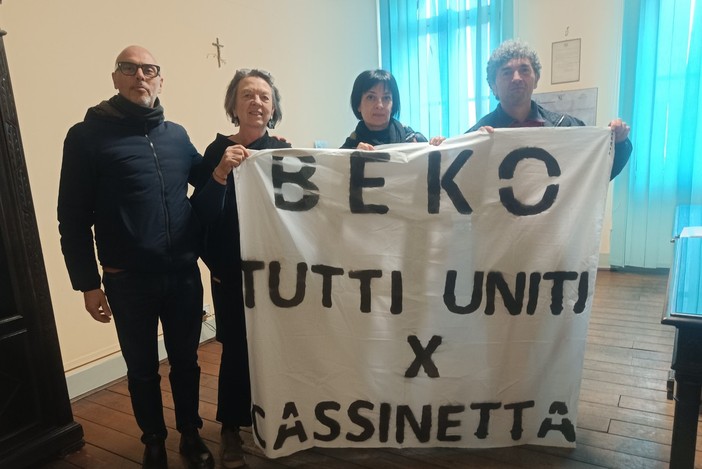 Anche il Comune di Angera si schiera a fianco dei lavoratori della Beko di Cassinetta