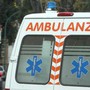 Incidente davanti alle scuole a Casbeno: un ferito e traffico in tilt