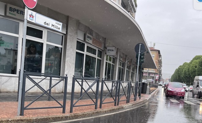 Chiede aiuto in strada in viale dei Mille, cinquantenne soccorso