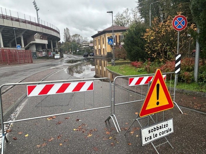 La situazione in via Bolchini nella mattinata di oggi, domenica 27 ottobre (si ringrazia per le foto Giuseppe Marangon)