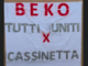 Lo striscione dei lavoratori della Beko che verrà affisso nei Comuni del territorio