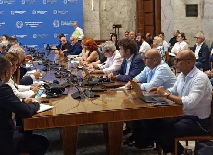 Il tavolo al Ministero a Roma tra Beko e sindacati
