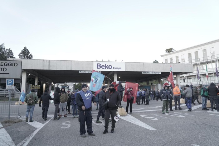 Una delle manifestazioni dei lavoratori della Beko di Cassinetta