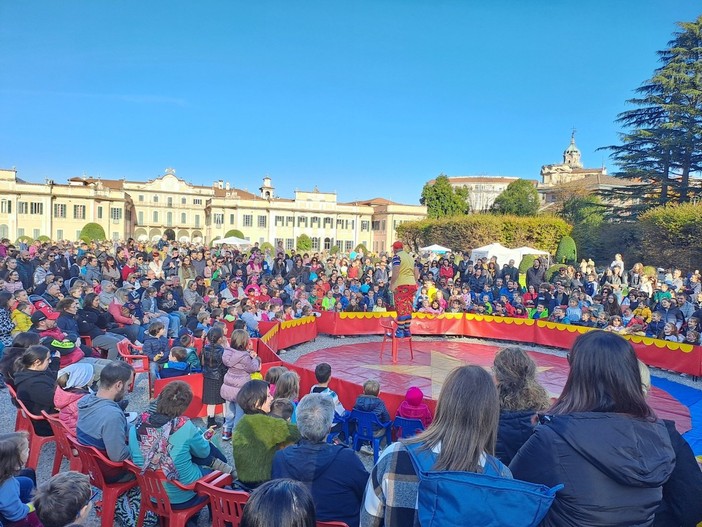 Un Sorriso per il Ponte riempie i Giardini Estensi: raccolti i fondi per l'acquisto di un ecografo per bambini prematuri