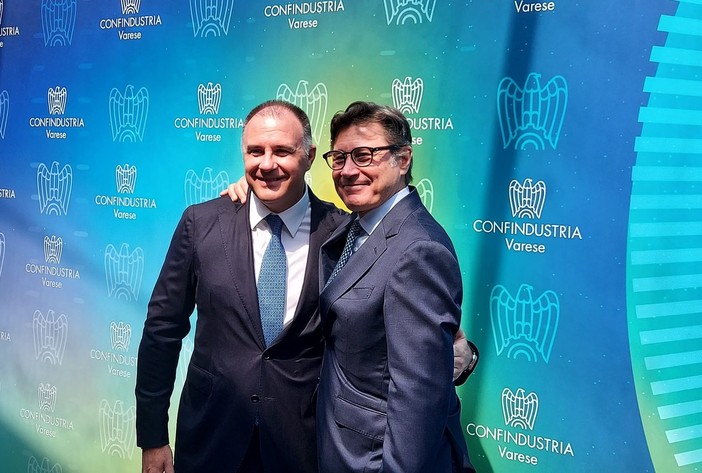 Il presidente di Confindustria nazionale Emanuele Orsini e il leader degli industriali della provincia di Varese Roberto Grassi