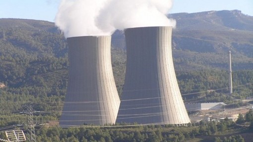 Il sindaco di Gallarate: «Centrali nucleari? Sì grazie. In provincia di Varese almeno quattro»