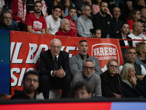 Luis Scola e Toto Bulgheroni a Masnago (foto di Fabio Averna)