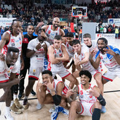 Varese sorride dopo la vittoria contro Treviso (foto di Fabio Averna)