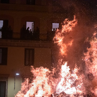 A SPASSO NEL WEEKEND. Gennaio vuol dire falò: la tradizione la fa da padrona nel Varesotto