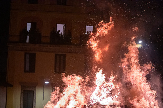 A SPASSO NEL WEEKEND. Gennaio vuol dire falò: la tradizione la fa da padrona nel Varesotto