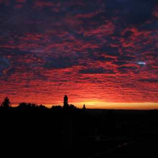 Foto Bruno Dalla Valle: veduta di Bizzozero al tramonto