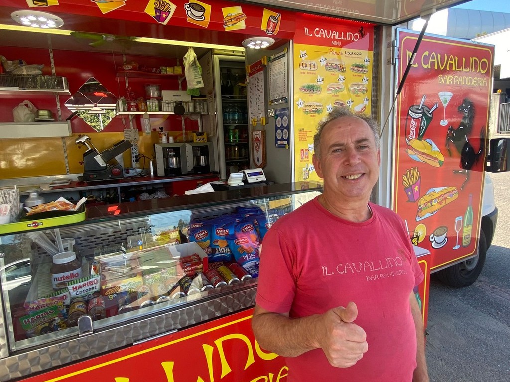 Michele una vita da paninaro Dal palazzetto allo stadio se