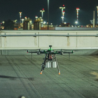Primo volo con droni elettrici per il trasporto merci dalla cargo city di Malpensa