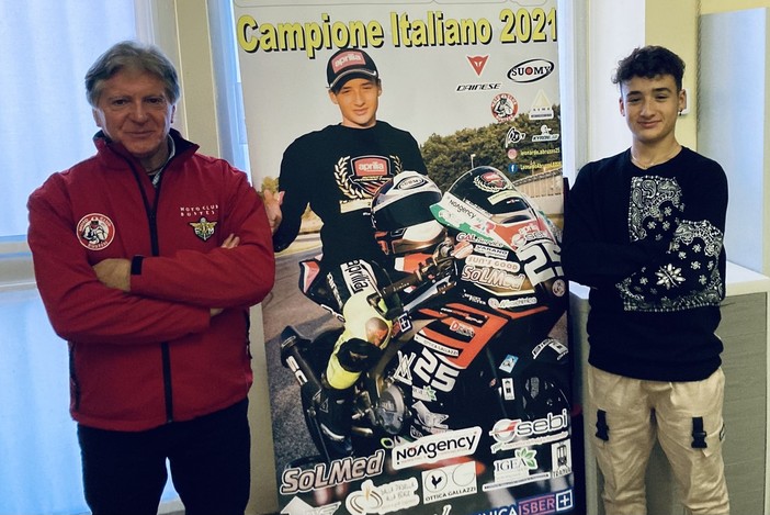 Alfio Crespi del Moto Club Bustese con Leonardo Abruzzo