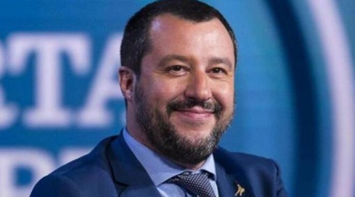 Salvini chiude gli Stati Generali della Sanità della Lega a Milano: «Lombardia modello di eccellenza»