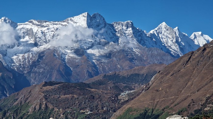 Un concerto gospel a Ispra per aiutare la costruzione di una scuola media in Nepal