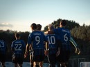 La Solbia scala la classifica ed è seconda con Oltrepò e Calvairate a -5 dal Pavia capolista: in foto Sorrentino, autore del terzo gol, con Scapinello e Torraca (foto Solbiatese Calcio 1911)