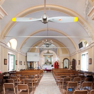 L'interno della chiesa di Sant'Anna a Sesto Calende dove verranno ricordati i piloti della Siai Marchetti deceduti in volo