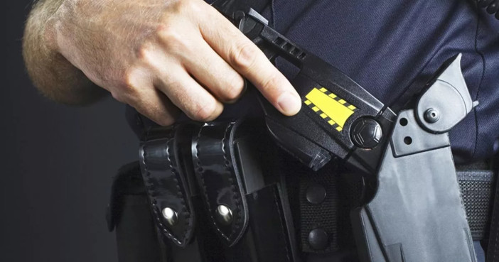 Lega presenta mozione per dotare la Polizia Locale di Varese del taser