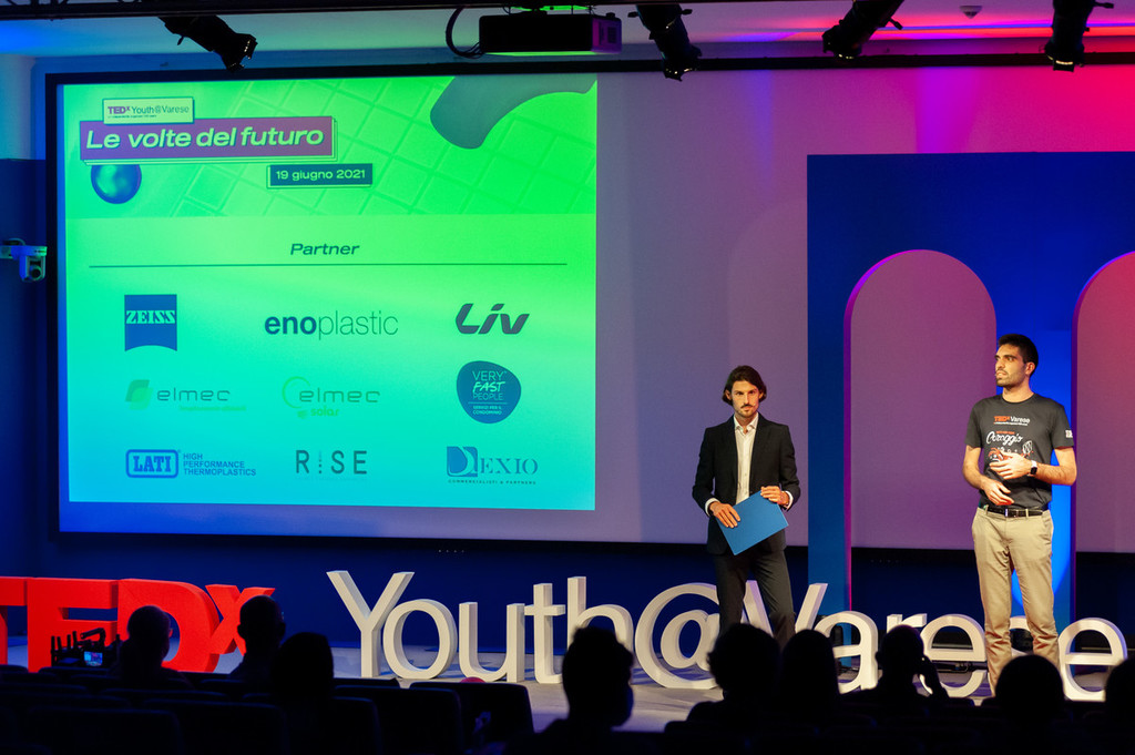 Le volte del futuro: a TedXYouth@Varese quindici giovani raccontano le loro  esperienze per renderci più consapevoli del mondo che cambia 