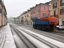 Salatura preventiva delle strade di Varese