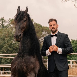 Lo spettacolo dei cavalli in libertà e della mototerapia al centro equestre &quot;La Mia Terra&quot; di Angera