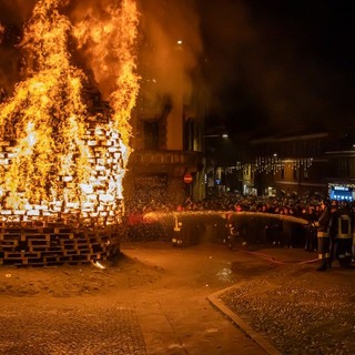 Il falò di Sant'Antonio in una delle passate edizioni