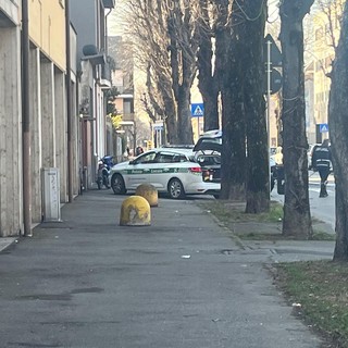 La polizia locale sul posto