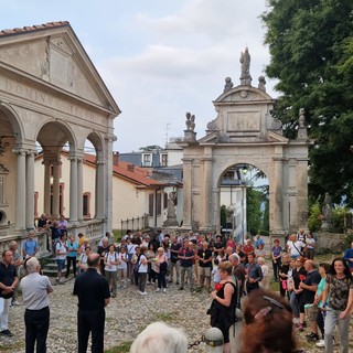 FOTO. Al Sacro Monte il passaggio di consegne tra don Sergio Ghisoni e don Eros Monti