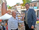 Il patron della Binda Renzo Oldani con il ministro Giancarlo Giorgetti alla partenza della Gran Fondo