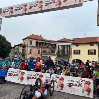 FOTO. “Pedala con Zazà”, Gorla Maggiore è il centro di una festa del ciclismo