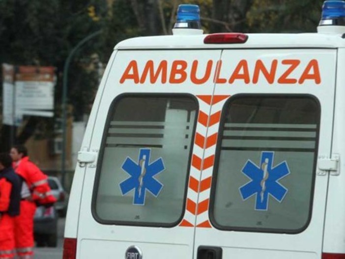 Bisuschio, cadono dalla moto: paura per due giovanissimi di 16 e 13 anni