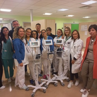 Una donazione col cuore e per il cuore all’ospedale di Varese dall'associazione “Con Andrea”