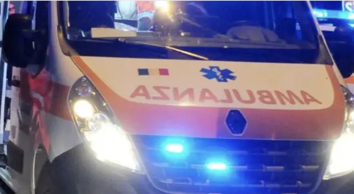 Saronno, auto con cinque ragazzi finisce fuori strada: feriti gravi