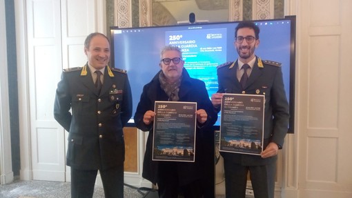 Mostra, targa e cittadinanze onorarie: venerdì a Villa Recalcati l'evento conclusivo per il 250° della Guardia di Finanza