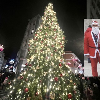 Magici ricordi per i bimbi e un modello di lavoro per Busto: «Ci porteremo dentro quel boato all'accensione dell'Albero di Natale: ci ha fatto sentire tutti più uniti»