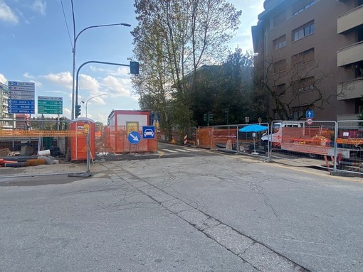 Largo Flaiano: riapre la corsia in via Sant'Imerio