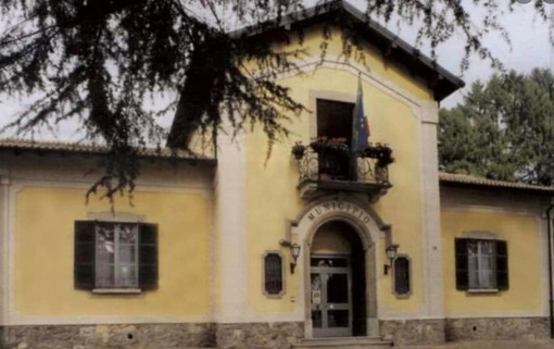 Il municipio di Barasso