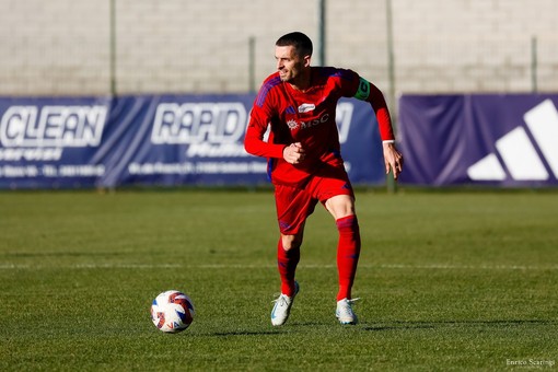 Marco Gasparri, capitano della Varesina (foto Scaringi - Varesina Calcio)