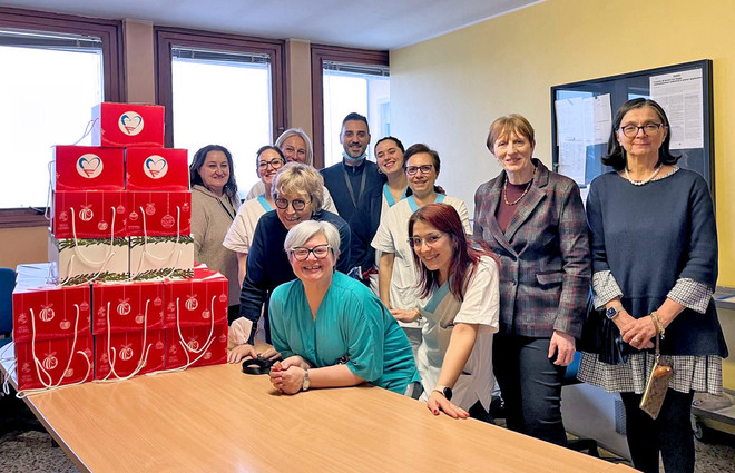 &quot;Il panettone della felicità&quot; per un Natale di solidarietà